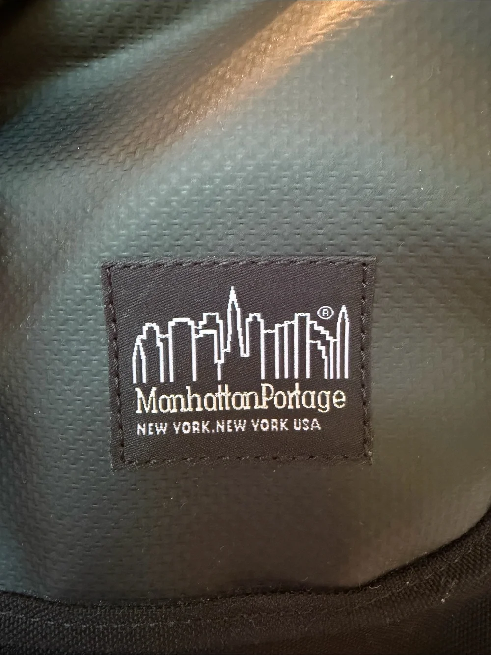 Manhattan Portage Black Label CORDURA Laptop Messenger Bag NWT